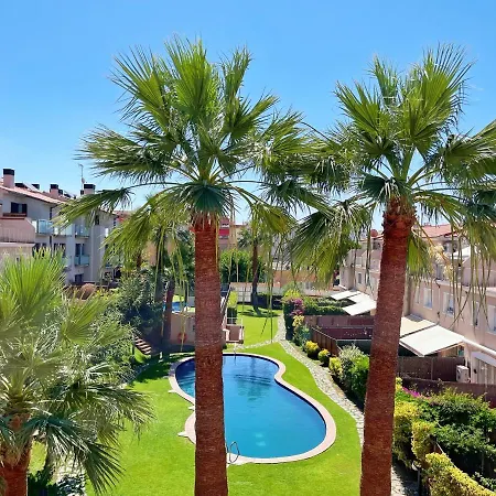 Cheerful Townhouse Center 5 Bedrooms Pool And Terrace