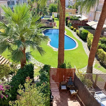 Ferienhaus Cheerful Townhouse Center 5 Bedrooms Pool And Terrace *