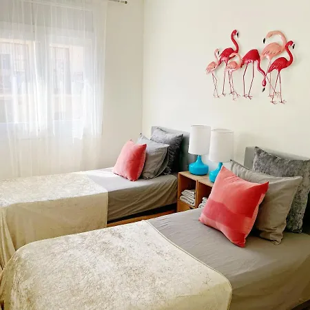 Cheerful Townhouse Center 5 Bedrooms Pool And Terrace Ferienhaus